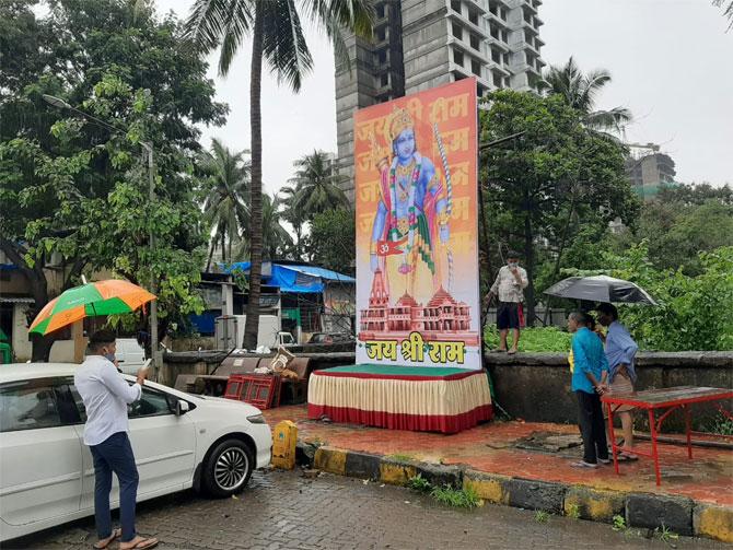 At Mumbai's Borivli, BJP party workers installed a 15-feet long poster of Lord Ram ahead of the foundation-laying ceremony.