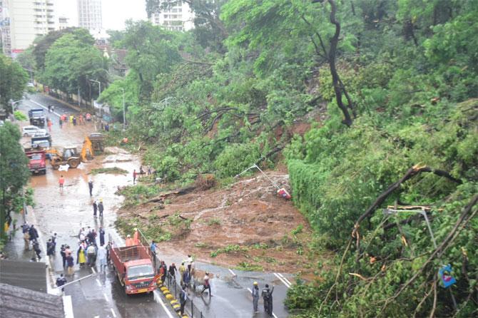 For the third consecutive day, torrential rains lashed Mumbai and its surrounding areas, thereby bringing the maximum city to a halt. Several incidents of water-logging, tree falling, landslide, and vehicles being damaged were reported from across the city.