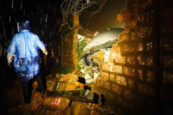 Amid the tragedy, COVID-19 scare also surfaced with samples of two passengers who died in the mishap testing positive for the virus. Kerala Health Minister K K Shailaja asked all those engaged in rescue operations to go in self-quarantine and get themselves tested.