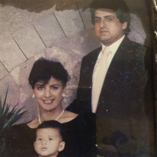 In 1989, Anita Raaj embraced motherhood as she gave birth to her son Shivam Hingorani. Anita posted this throwback picture in 2019, with her husband and son. She wrote in the caption, 