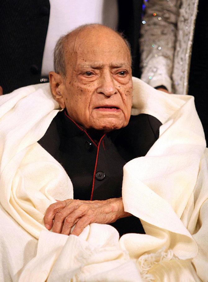 AK Hangal: Interesting facts of the legendary actor