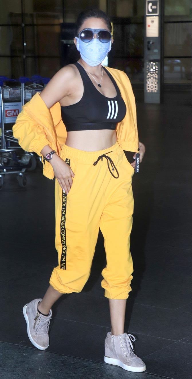 Speaking about her working on the sets, Tina Dattaa shared, 