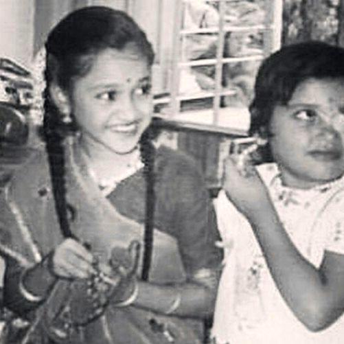 Disha Vakani was introduced to theatre at a very young age by her father Bhim Vakani, himself. Did you know, Disha's career in acting kick-started as a child theatre-artiste with her father?