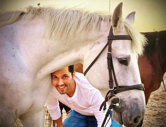 Not many in Bollywood can boast of equestrian leanings, but Randeep Hooda can. He is known for his fondness of horses and has quite a few number of horses in a stable in the city. Needless to say, Hooda makes sure they are taken care of. Randeep has been a regular horse rider since his school days.