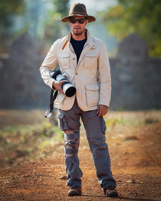 Likewise, Randeep has treated many wounded birds including an eagle, which was just about to be sold.