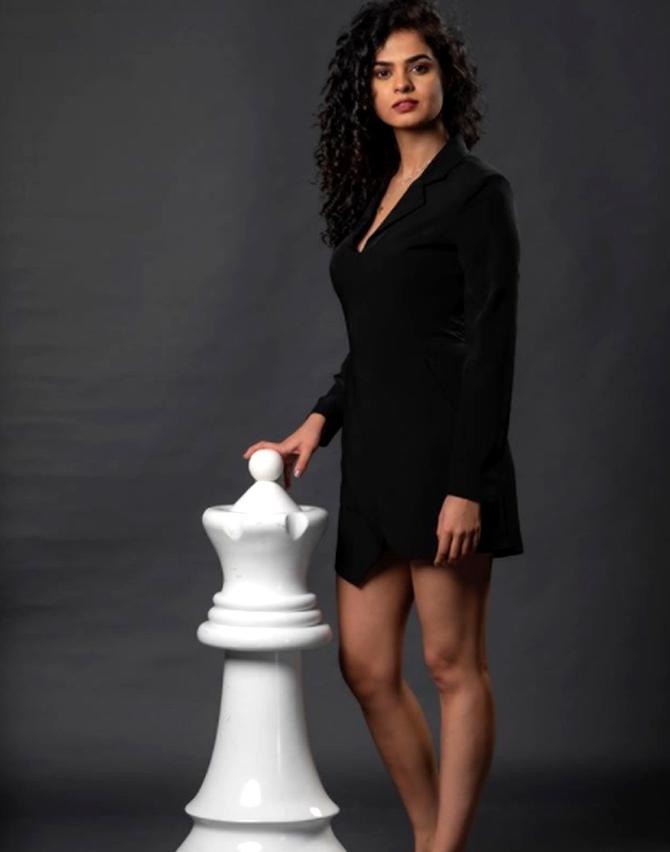 Sharing an interactive post with a stunning picture of hers, Tania Sachdev wrote, 