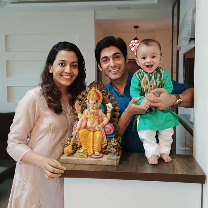 Actor Ruslaan Mumtaz posted an adorable picture with his wife Nirali Mehta and little baby boy Rayaan, as the trio poses with Lord Ganesha's idol. 