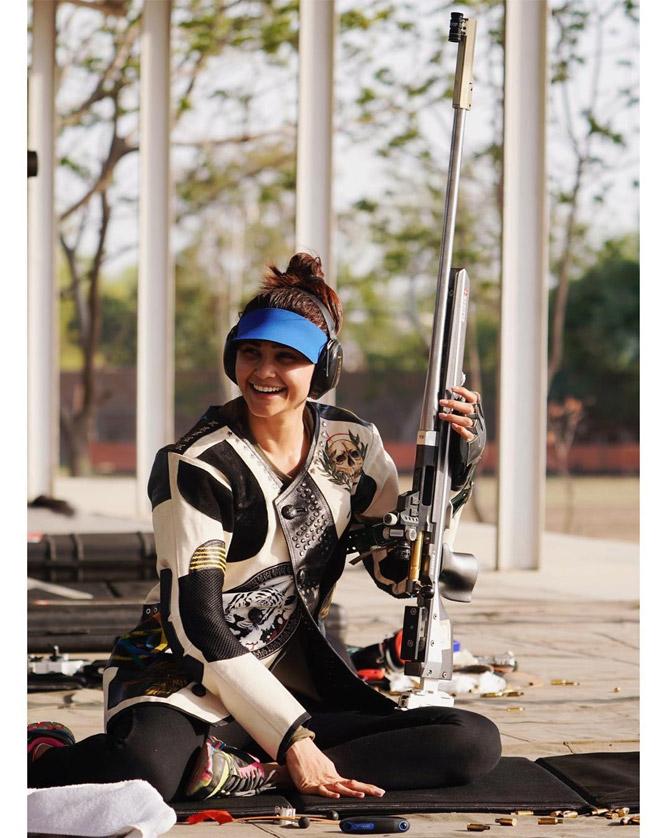 Often on social media, Daisy Shah showcases her adventurous and spontaneous side. The actress always aspired to become a professional shooter and has been inching towards achieving the goal every day. Daisy recently became the first Bollywood actress to earn a rifle shooting license from the National Rifle Association of India. She had previously made us all proud by qualifying herself for the 'National Championships' held at Indore in April 2019.