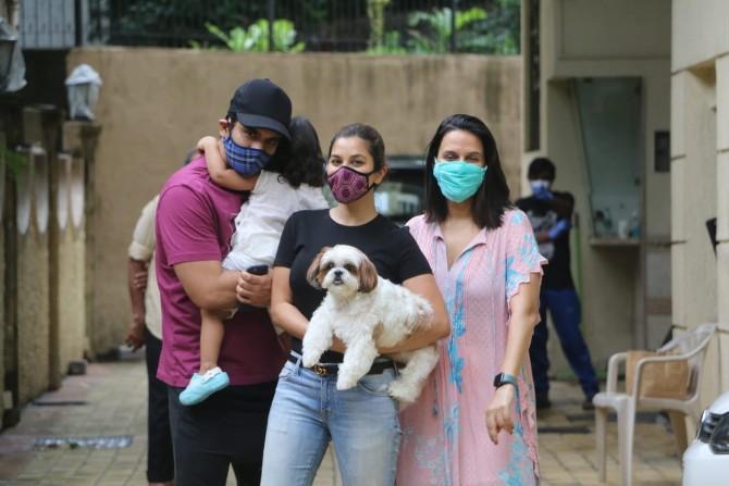 On the professional front, Angad Bedi was last seen in Gunjan Saxena: The Kargil Girl, along with Janhvi Kapoor and Pankaj Tripathi.