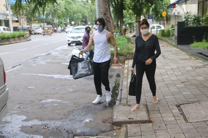 While talking about Shawl in an interview, Sen talked about how he hid his age from the actress and what happened next. She said, 