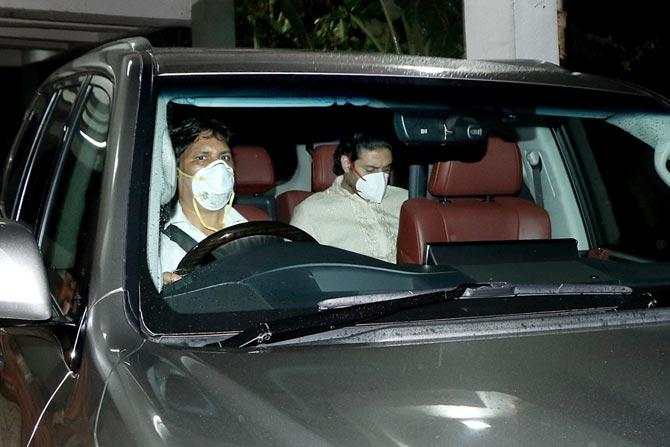 This was the first time Abhishek Bachchan stepped out after recovering from the Coronavirus. The actor and his father, megastar Amitabh Bachchan had tested positive for COVID- 19 on July 11 and had been admitted to hospital. While Big B was released on August 2, Abhishek underwent treatment for another week till he tested negative. Abhishek's wife Aishwarya and daughter Aaradhya were also hospitalised with the virus and discharged after a few days.