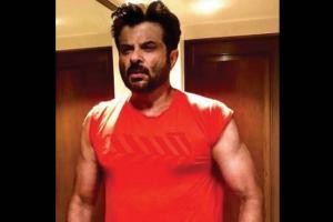 Anil Kapoor's muscles in his latest picture leaves the internet in awe!