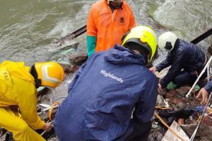 Woman, children swept away in flooded drain in Santacruz