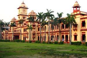 After protests, Banaras Hindu Univ allows free treatment to students