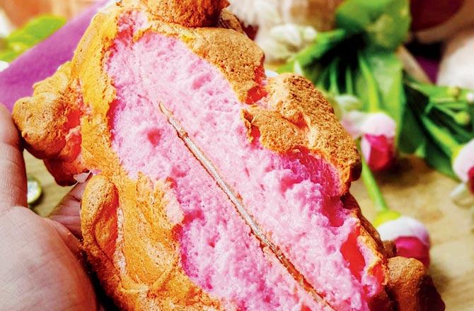 Rose cloud bread