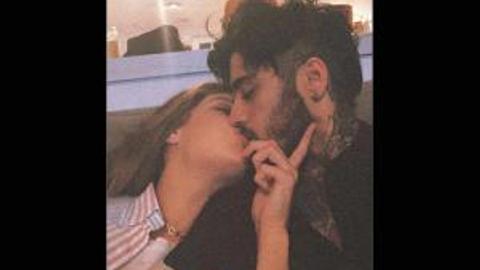 Gigi Hadid Sex Video - Gigi Hadid goes lip-deep with Zayn Malik in new picture