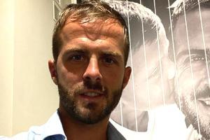 Newly-signed Pjanic tests positive for COVID-19, confirms Barcelona