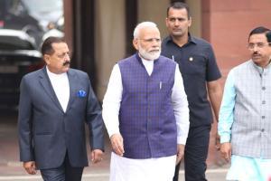 Narendra Modi replaces Vajpayee as longest-serving non-Congress PM ever