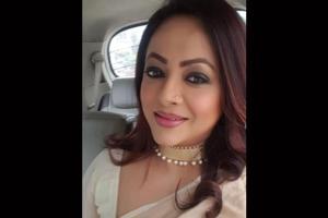 Bindu' Ready to Bounce Back In Bollywood - Devanshi Shah