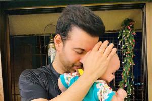Aamir Ali shares first glimpse of his daughter as she turns one