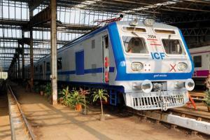 COVID-19: Lockdown brings more AC local trains to Mumbai