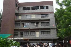 Ahmedabad COVID-19 hospital fire: Attendant saves 3 elderly patients