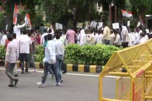 Cong leaders detained while staging stir against holding of JEE, NEET