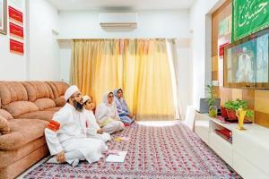 Dawoodi Bohras watch sermons at home, recreate spiritual ambience