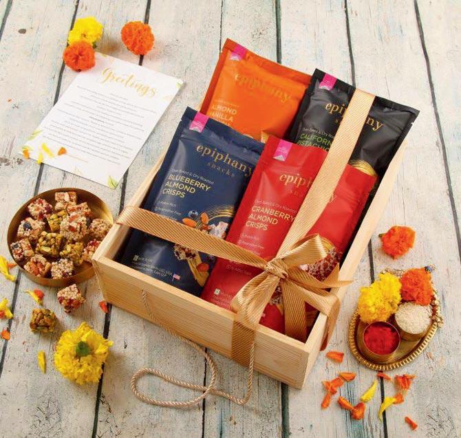 Gift your sibling a healthy hamper