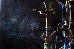 Advocate smokes hookah during virtual hearing, video goes viral