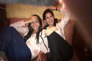 Katrina shares throwback pic with Anushka, says 'felt happy seeing it'