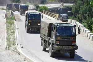 India building road to Ladakh, for moving troops away from enemy's eyes