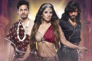 Naagin 5 first look: Hina Khan looks all set to cast her spell
