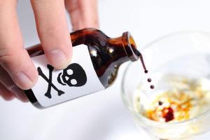 Poisoned man records dying declaration on phone