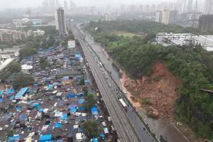 Mumbai: Landslide in Malad disrupts traffic on Western Express Highway