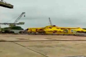 11 dead as crane collapses in Hindustan Shipyard in AP's Visakhapatnam