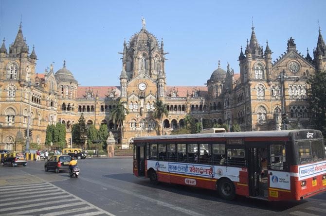 A BEST bus and few taxis outside CST station in Mumbai on Tuesday. A Bharat Bandh was called by farmer unions on December to protest against the new farm laws introduced by the government. Pic: Ashish Raje