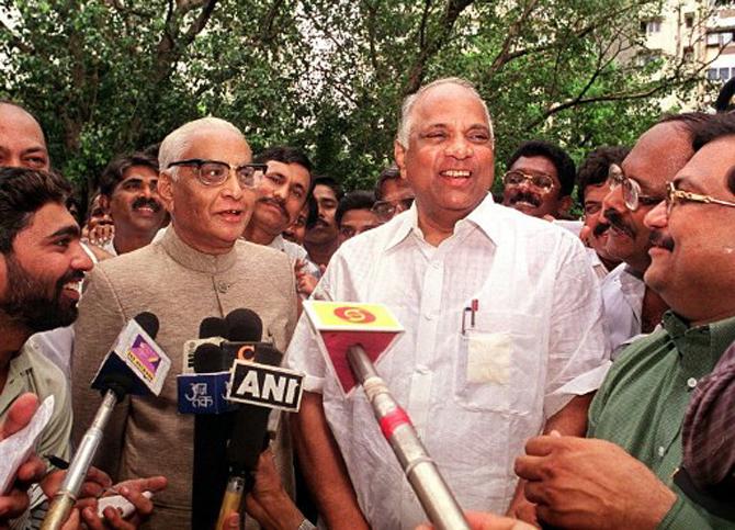 Besides helming affairs in Maharashtra, the 80-year-old Maratha warrior has been a Union Minister thrice, served as Leader of Opposition in the state and Centre, and also held the Parliamentary Party leader and other top positions too.
In picture: Sharad Pawar along with Sudhakarroa Naik speaking to journalists at the Chavan center in Mumbai (then Bombay).