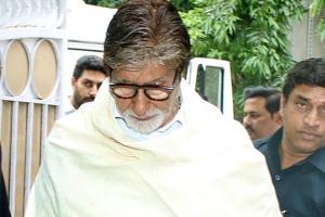 Big B remembers mother Teji Bachchan on her death anniversary