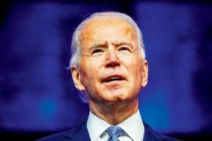 Biden introduces African-American ex-general as defence head pick