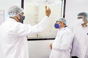 Daily COVID-19 cases drop below 30K as tally crosses 98L