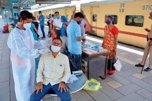 COVID-19: Maharashtra records 4.9k new cases, over 5k discharged