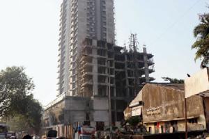 'Developer has constructed building on road,' alleges Goregaon resident