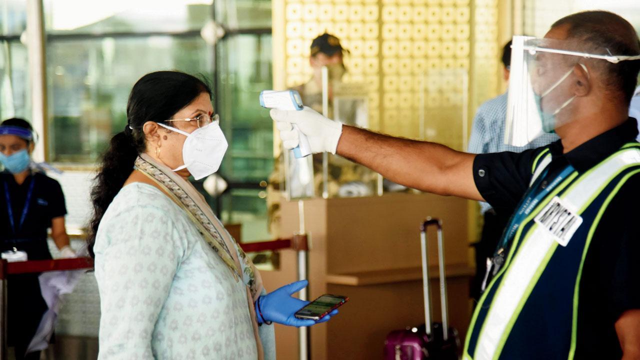 Maharashtra: Mandatory institutional quarantine for fliers from Europe, Middle East
