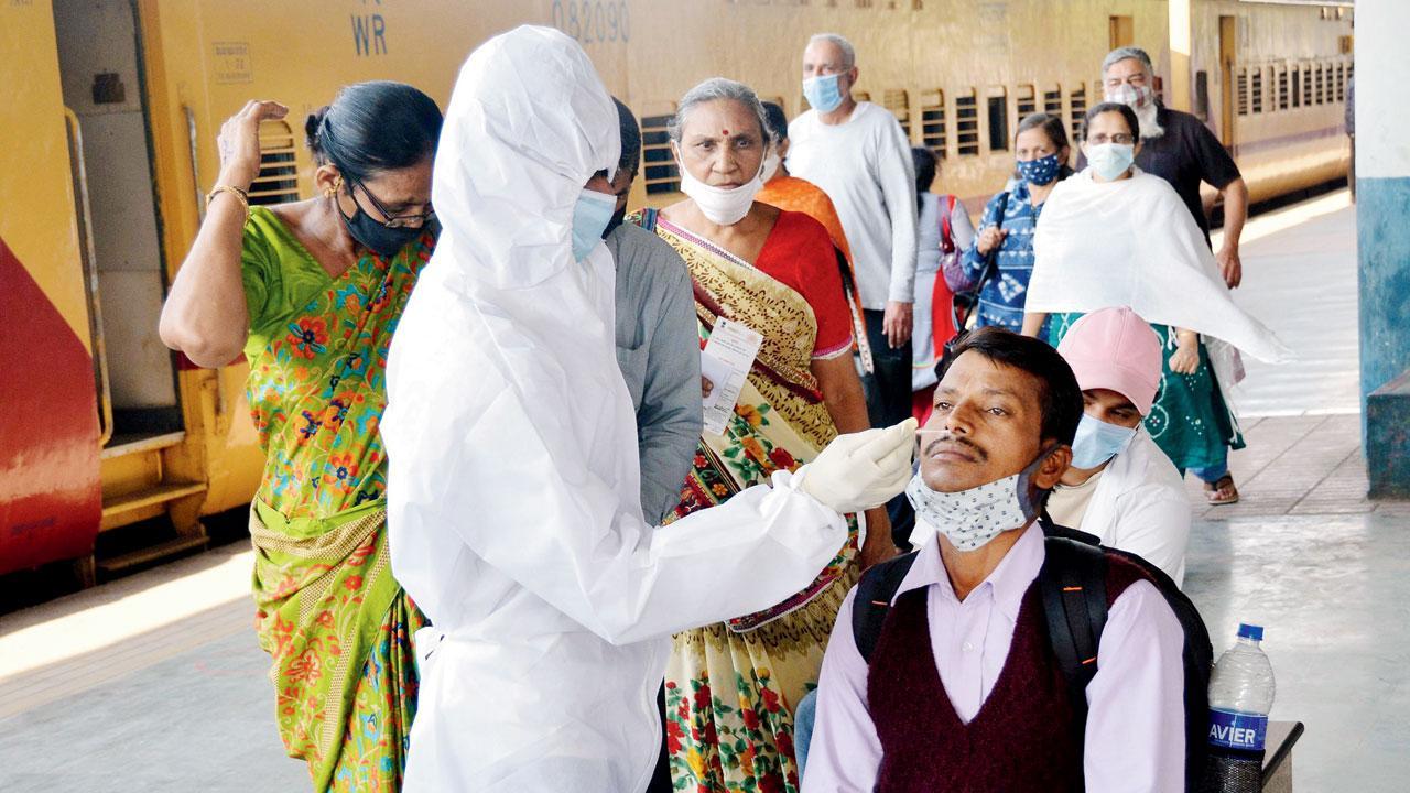 COVID-19: Maharashtra plans special drive to track travellers from UK
