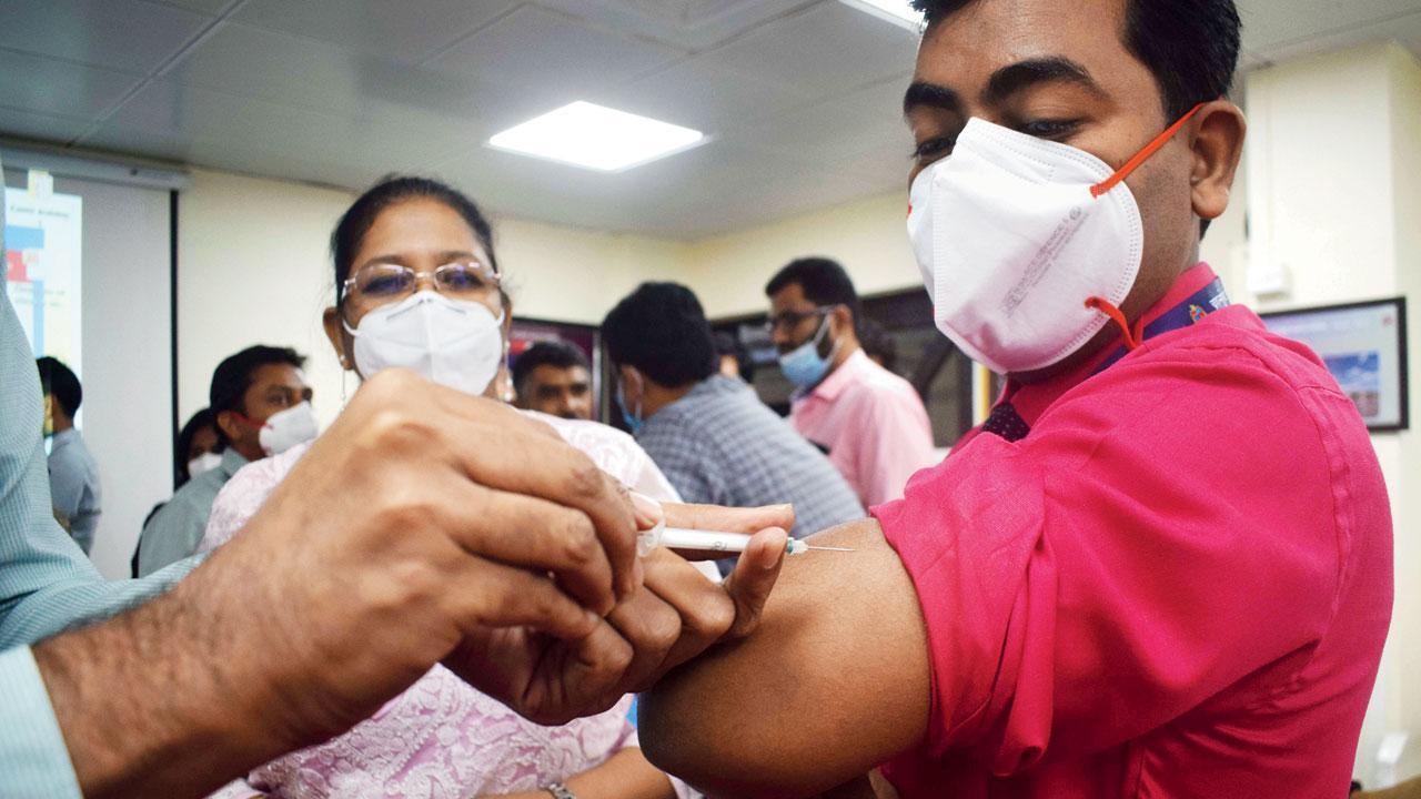 Mumbai: BMC starts mass-training drive for COVID-19 vaccine delivery