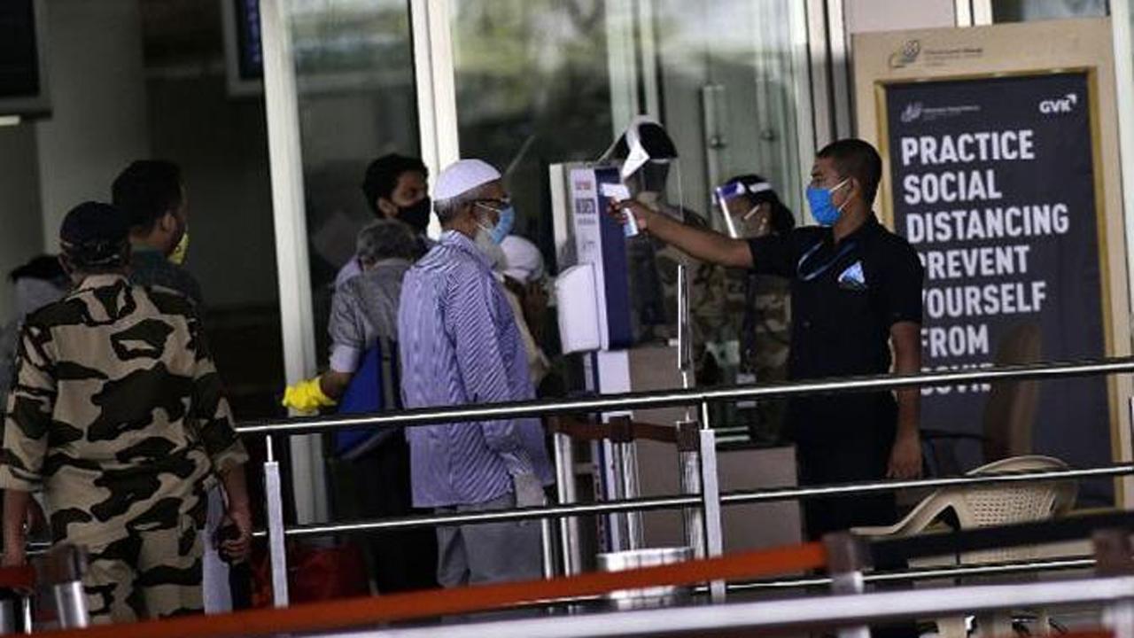 Stringently follow up COVID patients, UK travellers: HC to Delhi govt