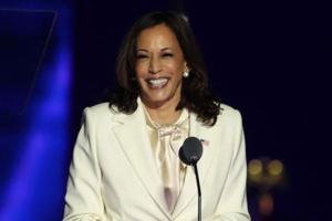 Kamala Harris names senior White House aides