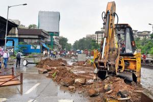 Mumbai: Juhu-Tara road bridge to reopen for public in January
