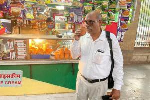 Mumbai: Eco-friendly kulhads replace plastic cups at railway stations